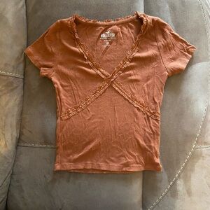 Hollister Women's Burnt Orange V-Neck Blouse